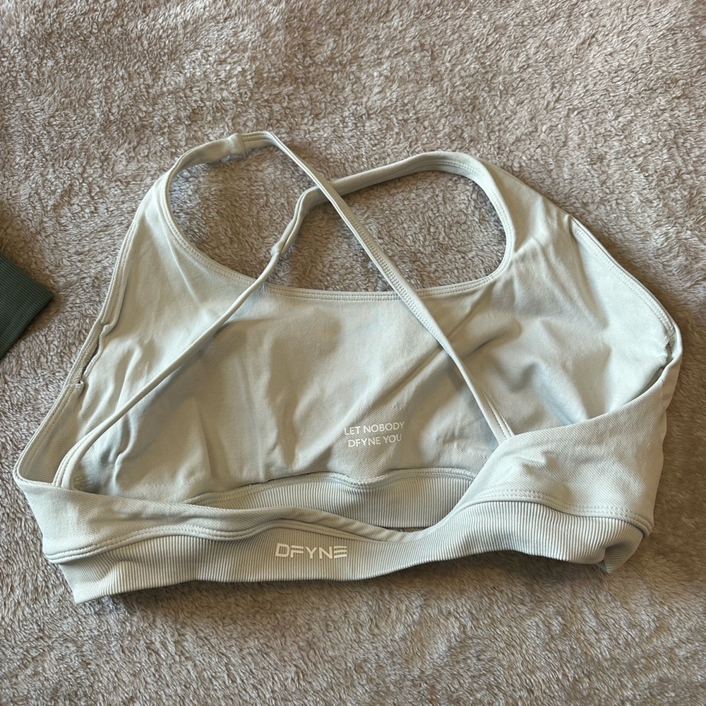 DFYNE asymmetric sports bra